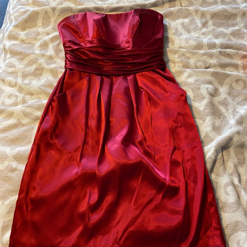 Cute strapless red cocktail dress